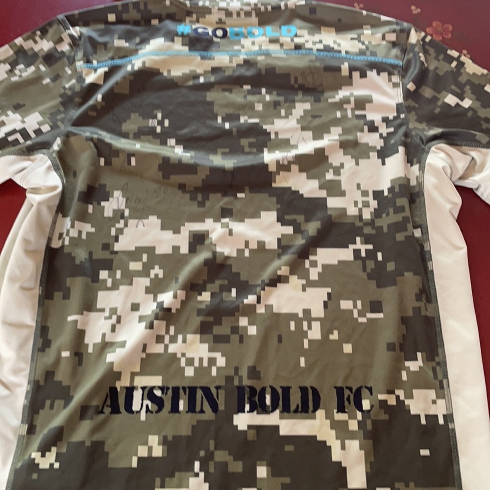 Austin Bold FC Limited Edition Military Jersey - Picture 6 of 8